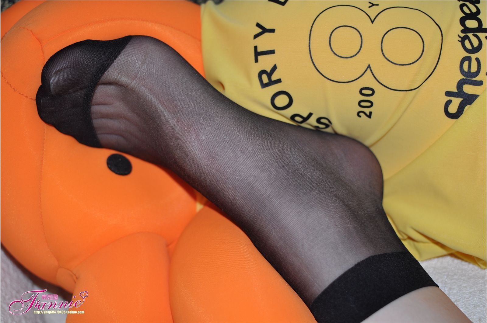 Fannie芬妮高清原图之黑丝特写NO.175